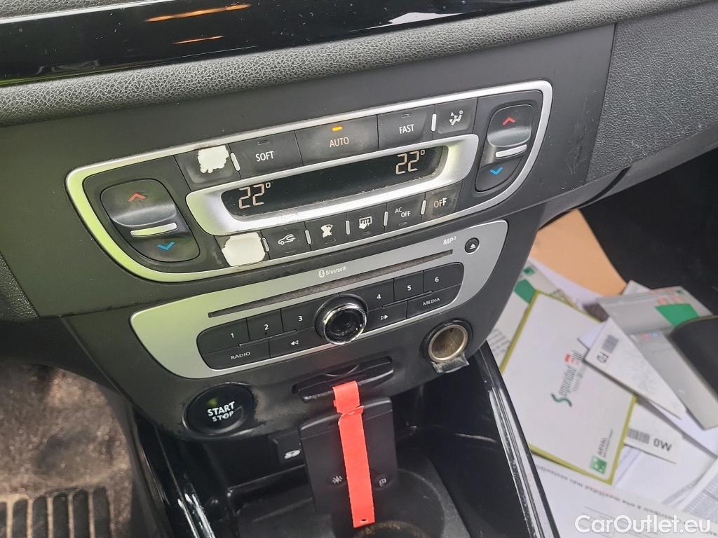  Renault  Megane RENAULT MÉGANE 5p 3G familiar Sp. Tou. Bose Energy dCi 130 S&S Euro 6 #54