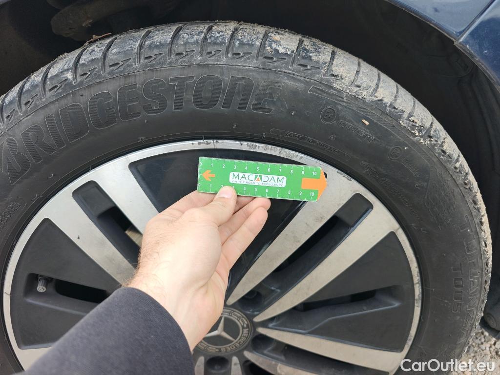  Mercedes  B-Klasse MERCEDES-BENZ Clase B / 2019 / 5P / monovolumen compacto B 180 d #2