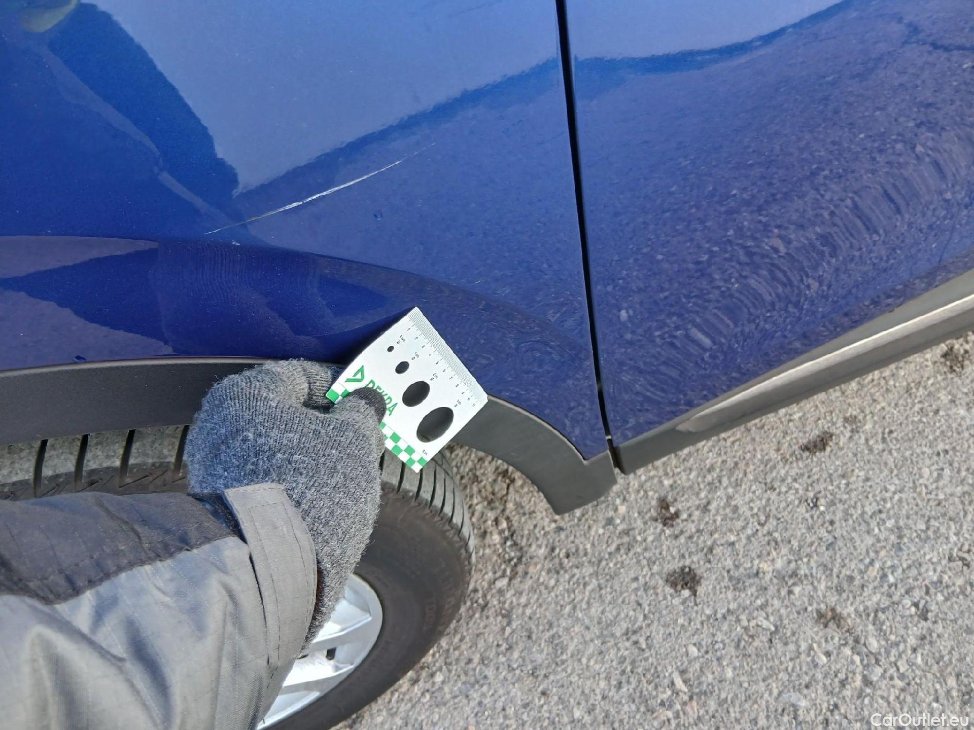  Renault  Kadjar RENAULT  / 2019 / 5P / crossover Intens Blue dCi 85kW (115CV) #5