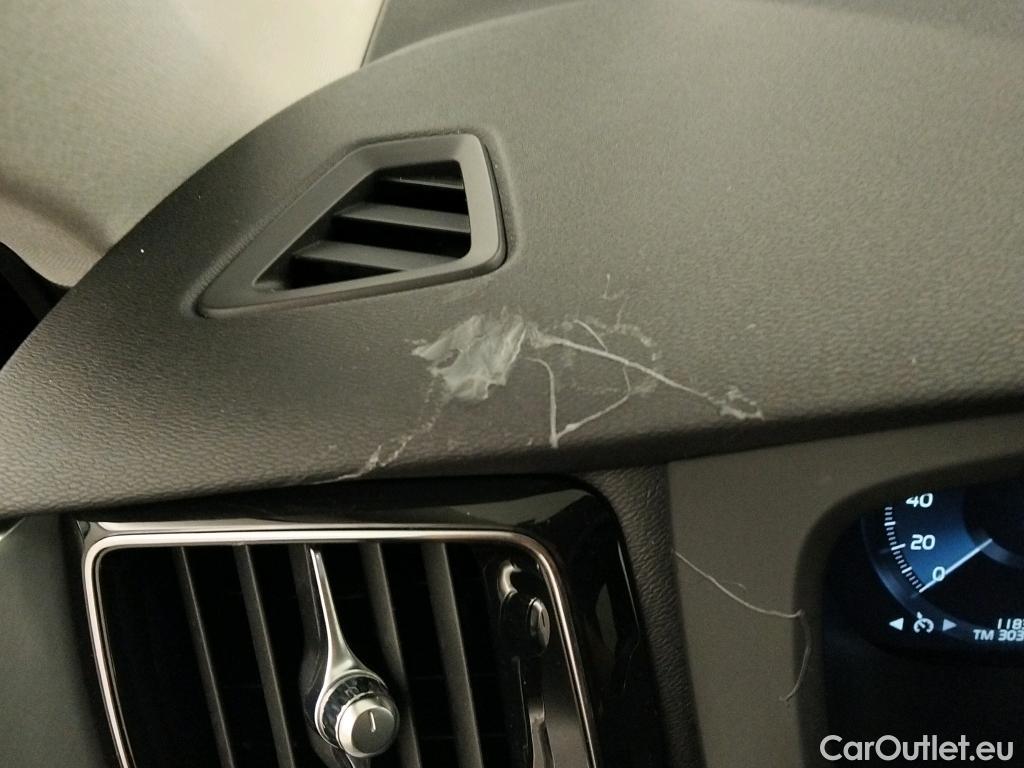  Volvo  XC60 VOLVO  / 2017 / 5P / todoterreno 2.0 D3 Momentum #21