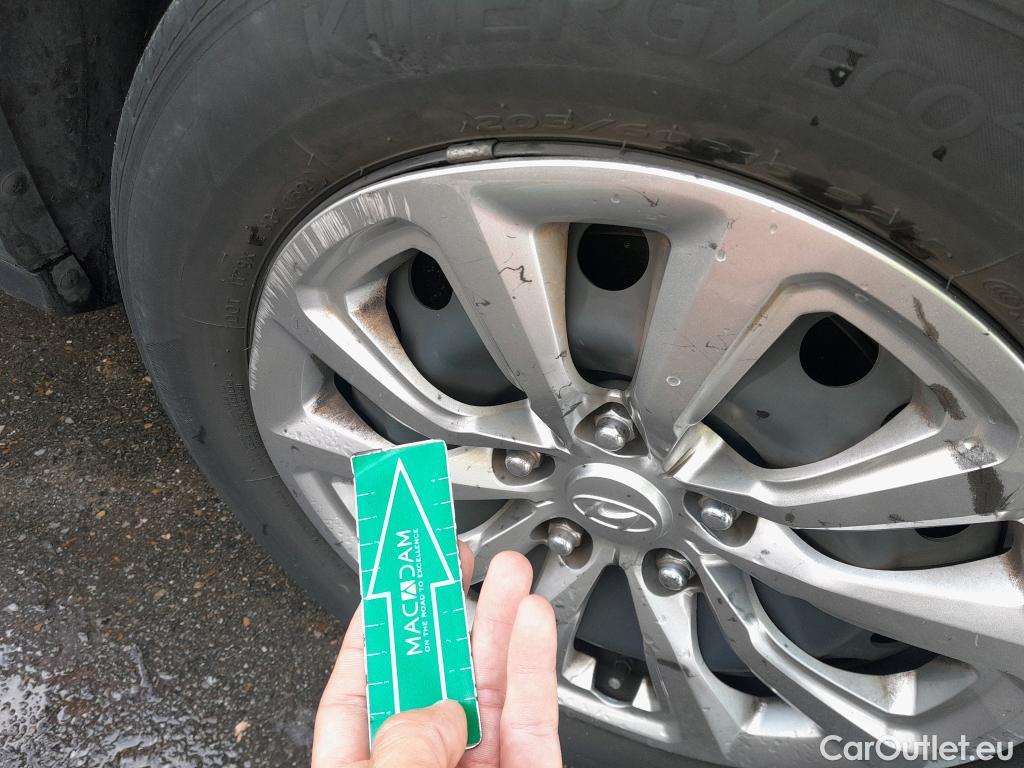  Hyundai  Konna HYUNDAI Kona / 2020 / 5P / todoterreno 1.0 TGDI Klass 4X2 #36