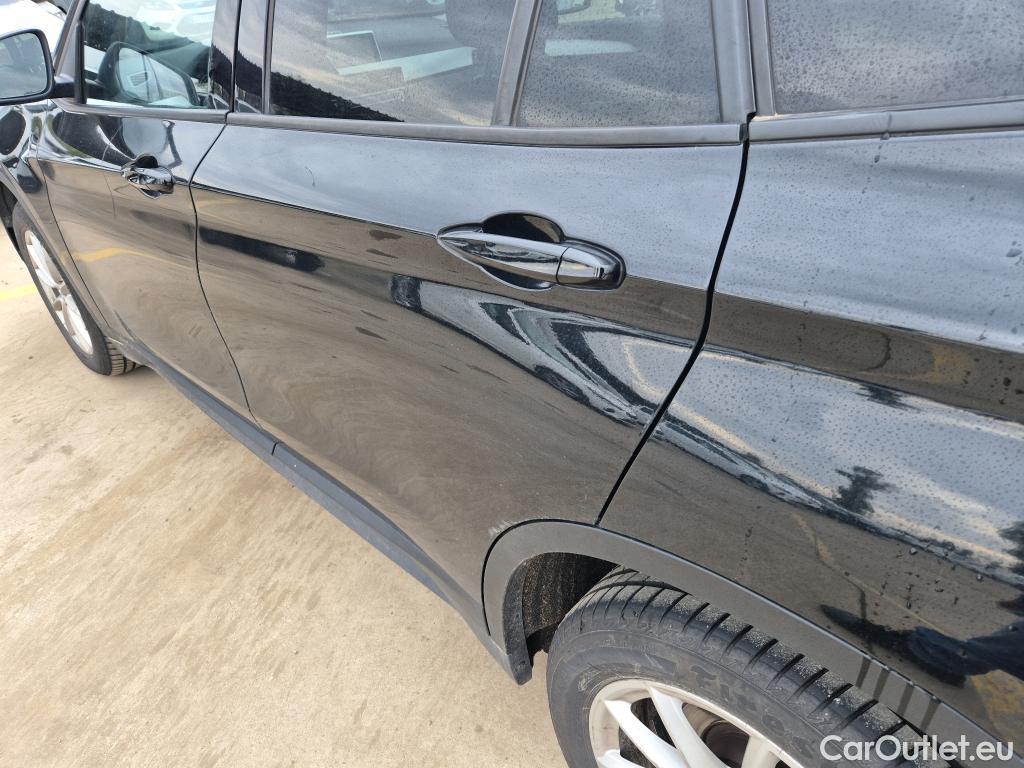  Bmw  X1 BMW  / 2019 / 5P / todoterreno sDrive16d Business #27