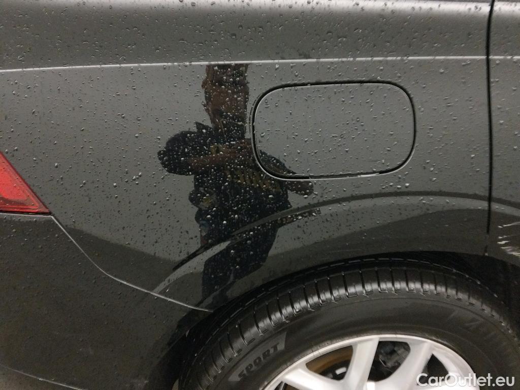  Volvo  XC60 VOLVO  / 2017 / 5P / todoterreno 2.0 D3 Momentum #3