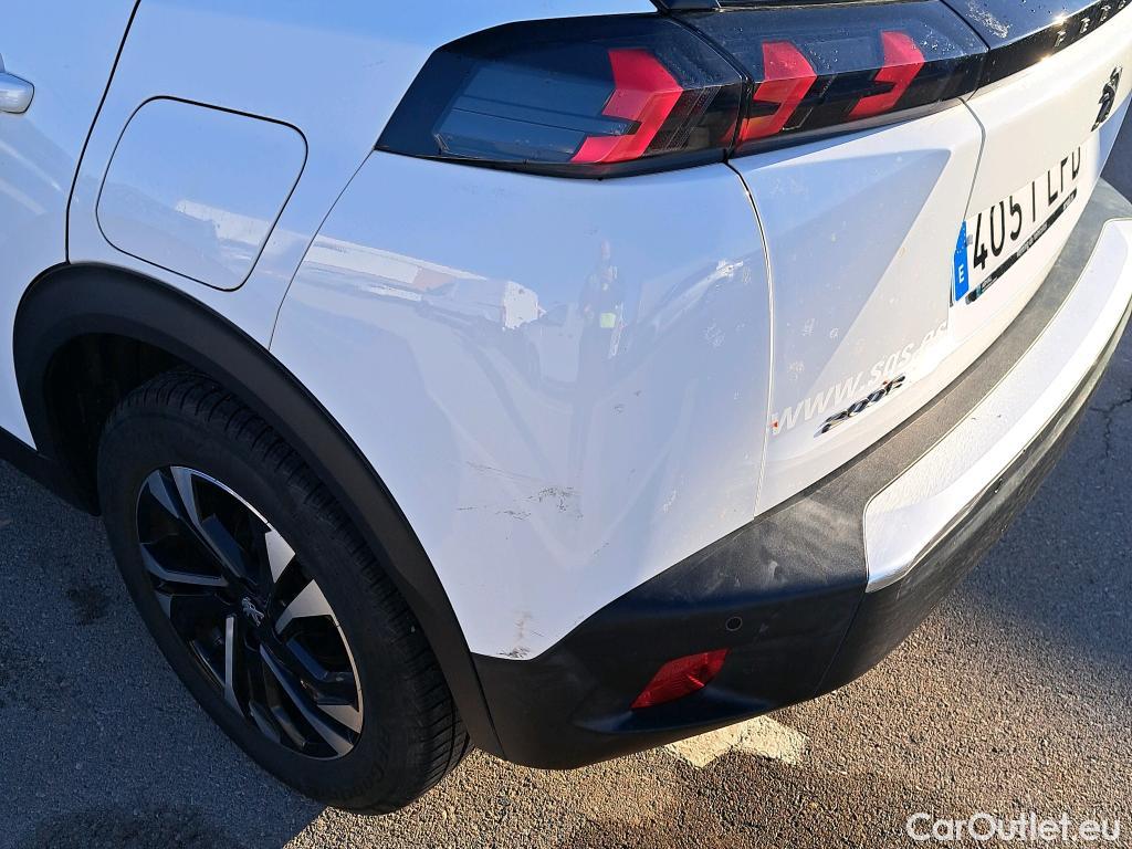  Peugeot  2008 PEUGEOT  / 2019 / 5P / todoterreno Allure Pack BlueHDI 81kW (110CV) #9