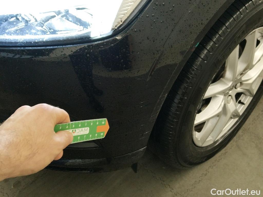  Volvo  XC60 VOLVO  / 2017 / 5P / todoterreno 2.0 D3 Momentum #12