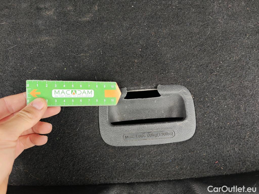  KIA  XCeed KIA  / 2019 / 5P / todoterreno 1.0 T-GDi Drive 88kW (120CV) #2