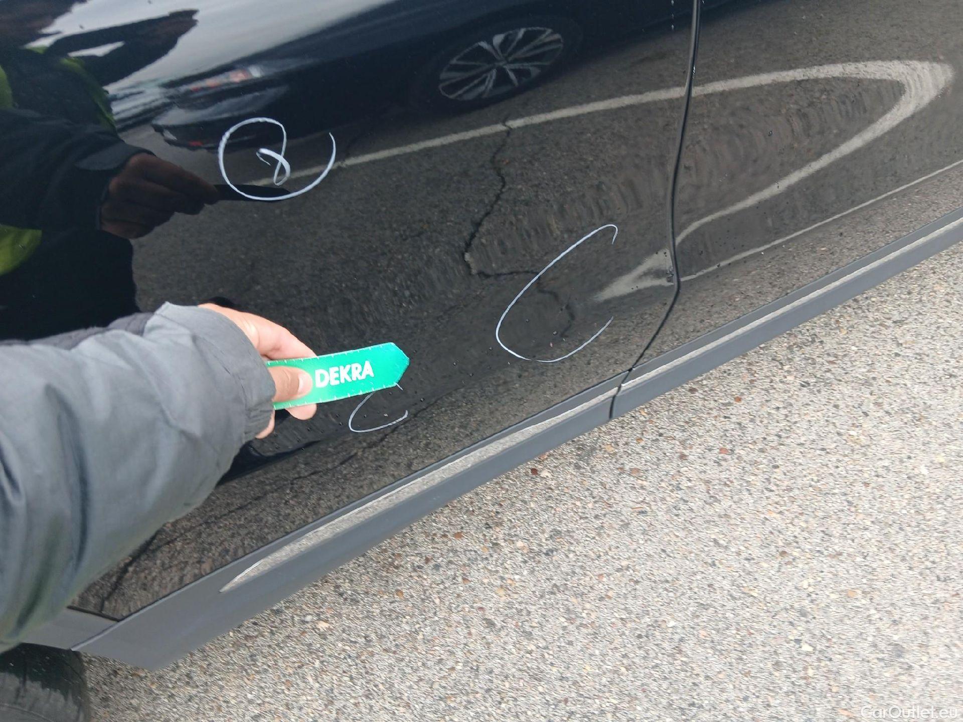  Mercedes  GLA MERCEDES-BENZ  / 2020 / 5P / todoterreno  200 D #19