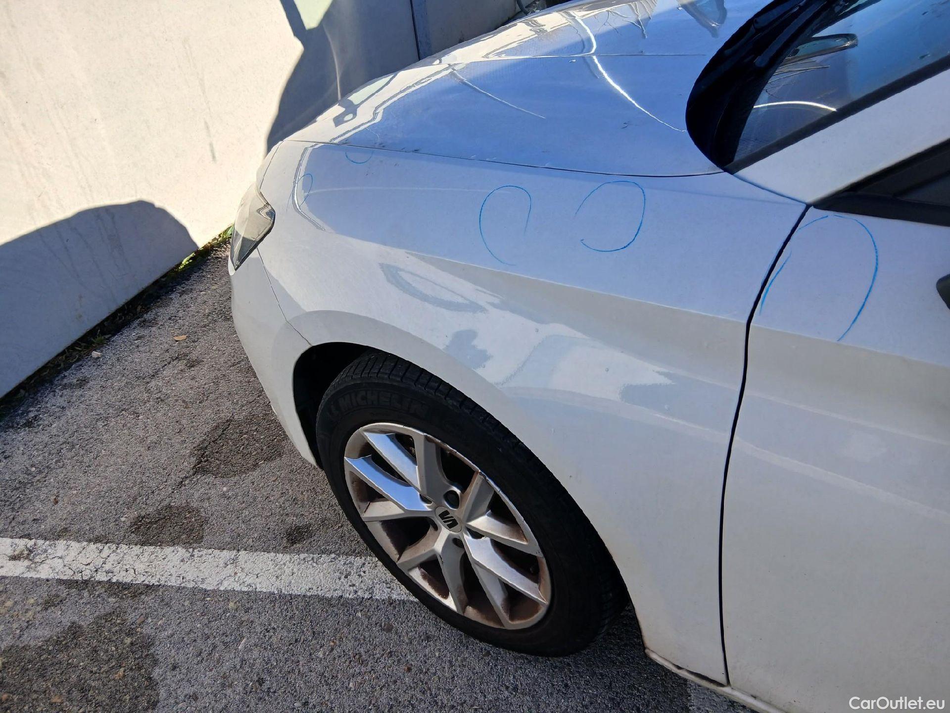  Seat  Leon SEAT Nuevo León / 2020 / 5P / familiar SP 1.5 TSI 96kW S&S Style Go(SP) #11