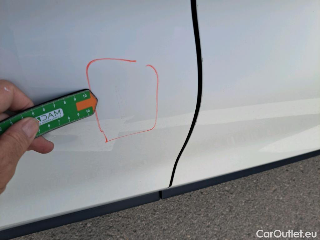  Bmw  X1 BMW  / 2015 / 5P / todoterreno sDrive18dA Business (AC) #9