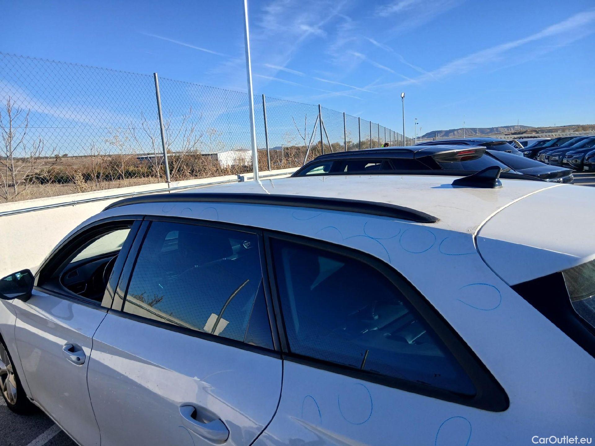  Seat  Leon SEAT Nuevo León / 2020 / 5P / familiar SP 1.5 TSI 96kW S&S Style Go(SP) #22