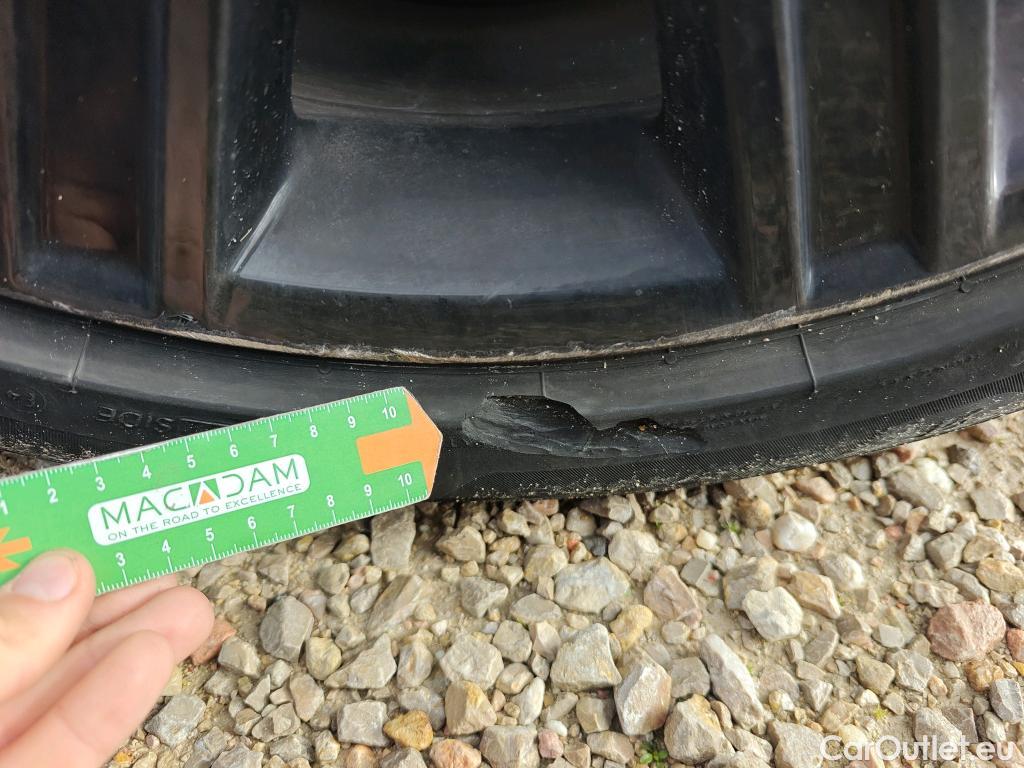  Land Rover  Range Rover Sport LAND ROVER  / 2017 / 5P / todoterreno 2.0 Si4 PHEV 297kW (404CV) HSE #10