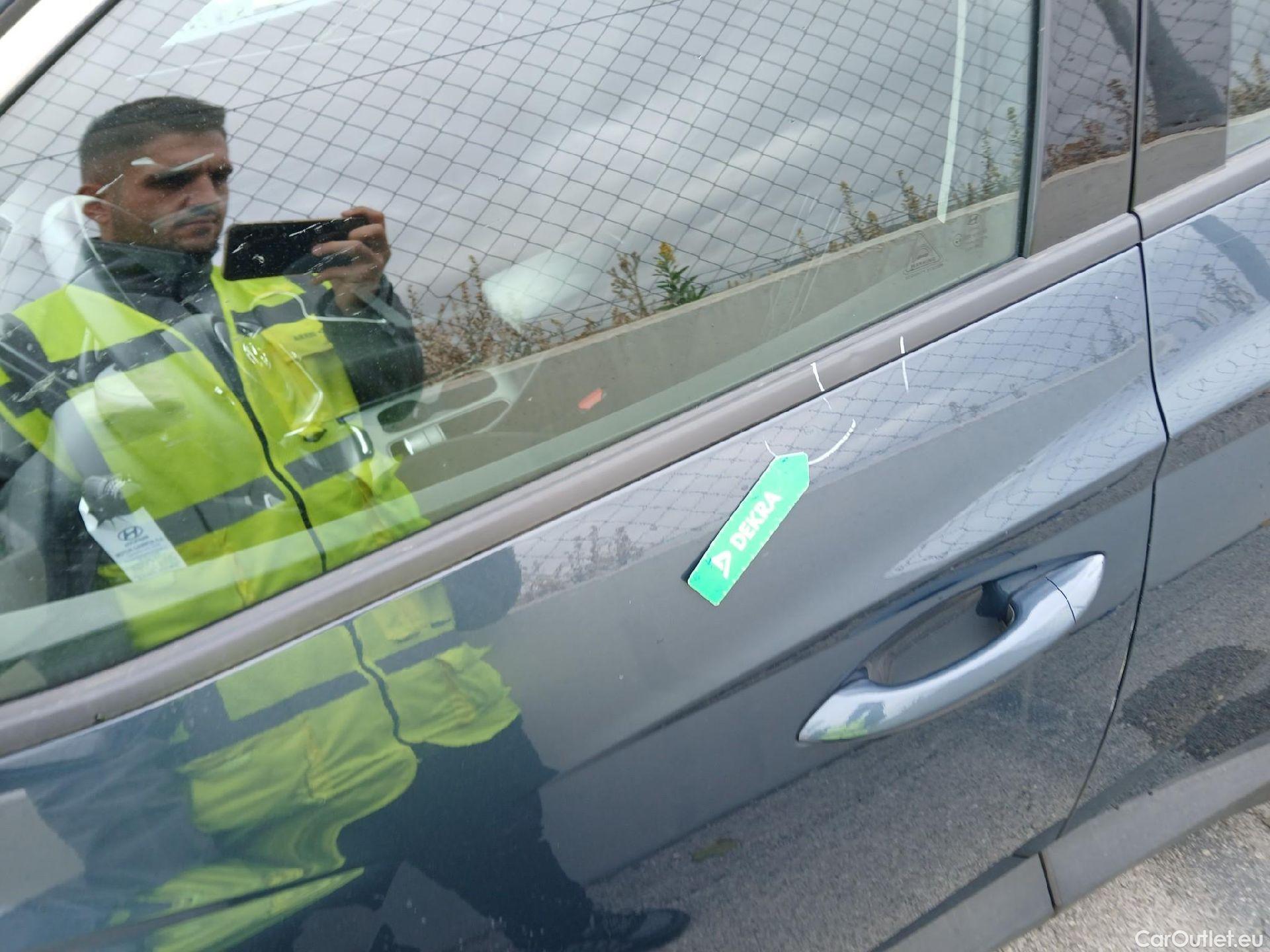  Hyundai  Tucson HYUNDAI  / 2020 / 5P / todoterreno 1.6 TGDI 110kW (150CV) Maxx #29