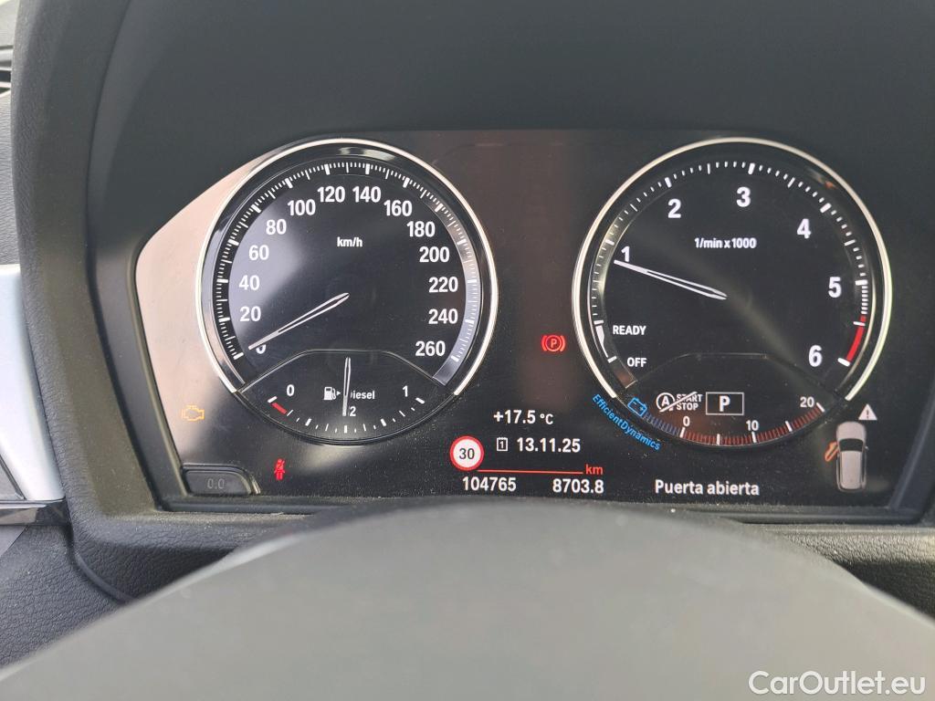  Bmw  X1 BMW  / 2015 / 5P / todoterreno sDrive18dA Business (AC) #24