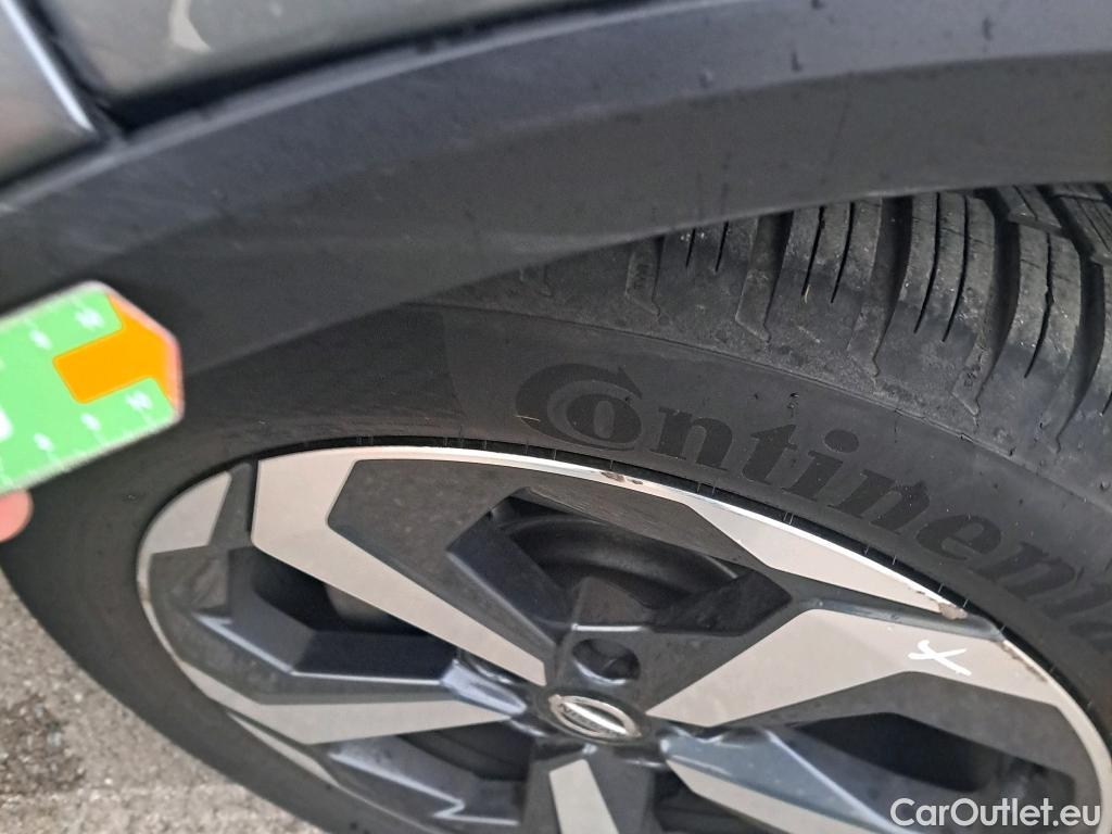  Nissan  Qashqai NISSAN  / 2021 / 5P / todoterreno DIG-T 116kW Xtronic N-Connecta (Skyline) #31