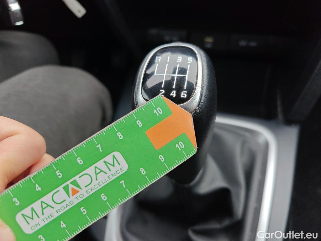  KIA  XCeed KIA  / 2019 / 5P / todoterreno 1.0 T-GDi Drive 88kW (120CV) #21