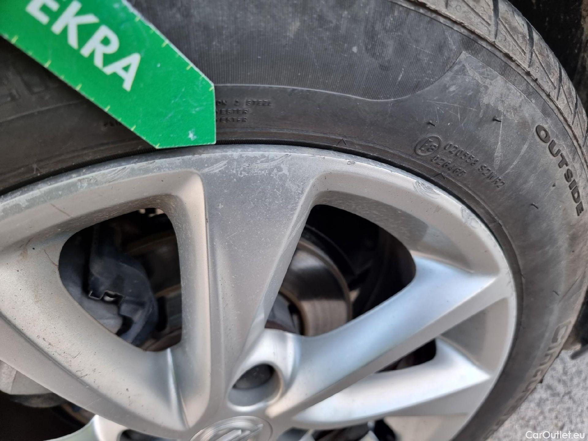  Opel  Corsa OPEL  / 2019 / 5P / berlina con portón 1.5D DT 74kW (100CV) Elegance (AC2) #32