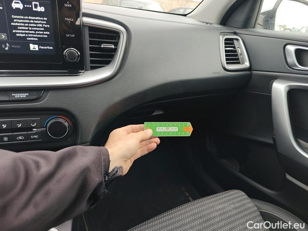  KIA  XCeed KIA  / 2019 / 5P / todoterreno 1.0 T-GDi Drive 88kW (120CV) #17