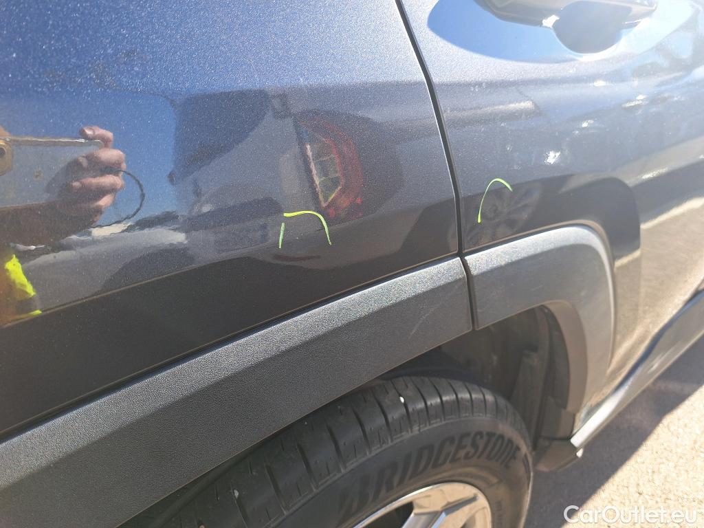  Toyota  RAV4 TOYOTA  / 2018 / 5P / todoterreno 2.5l 220H Advance #49