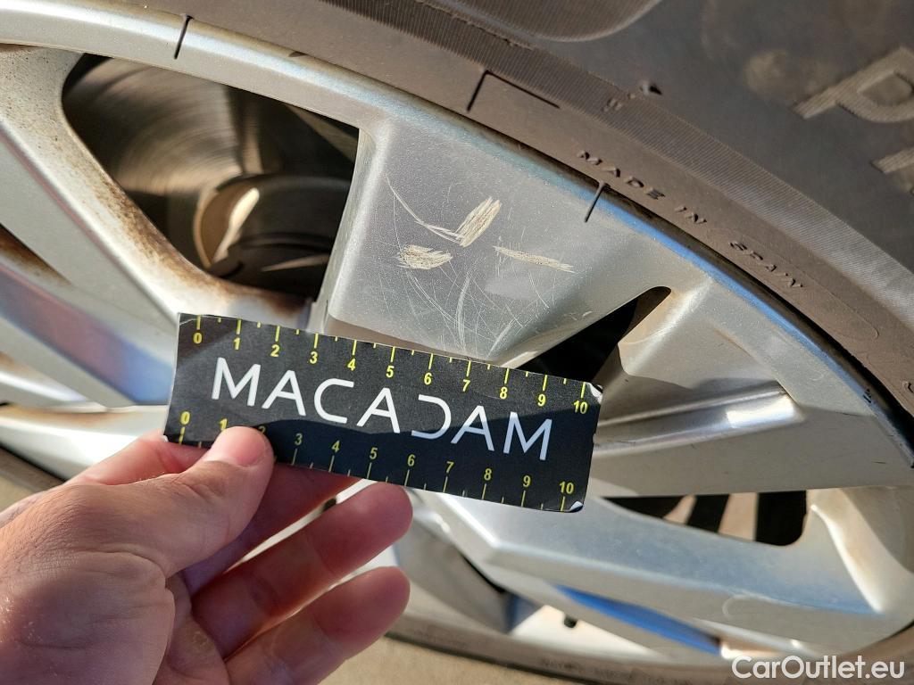  Peugeot  3008  Active Pack 1.2 PureTech 130CV MT6 E6d #2