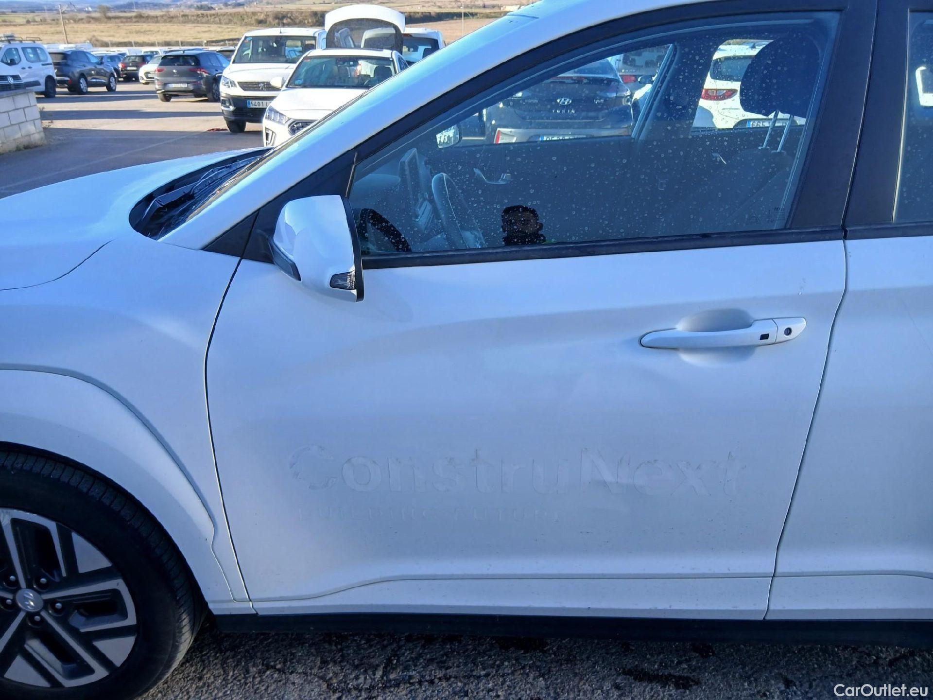  Hyundai  Konna HYUNDAI Kona / 2020 / 5P / todoterreno 100kW EV Maxx #13