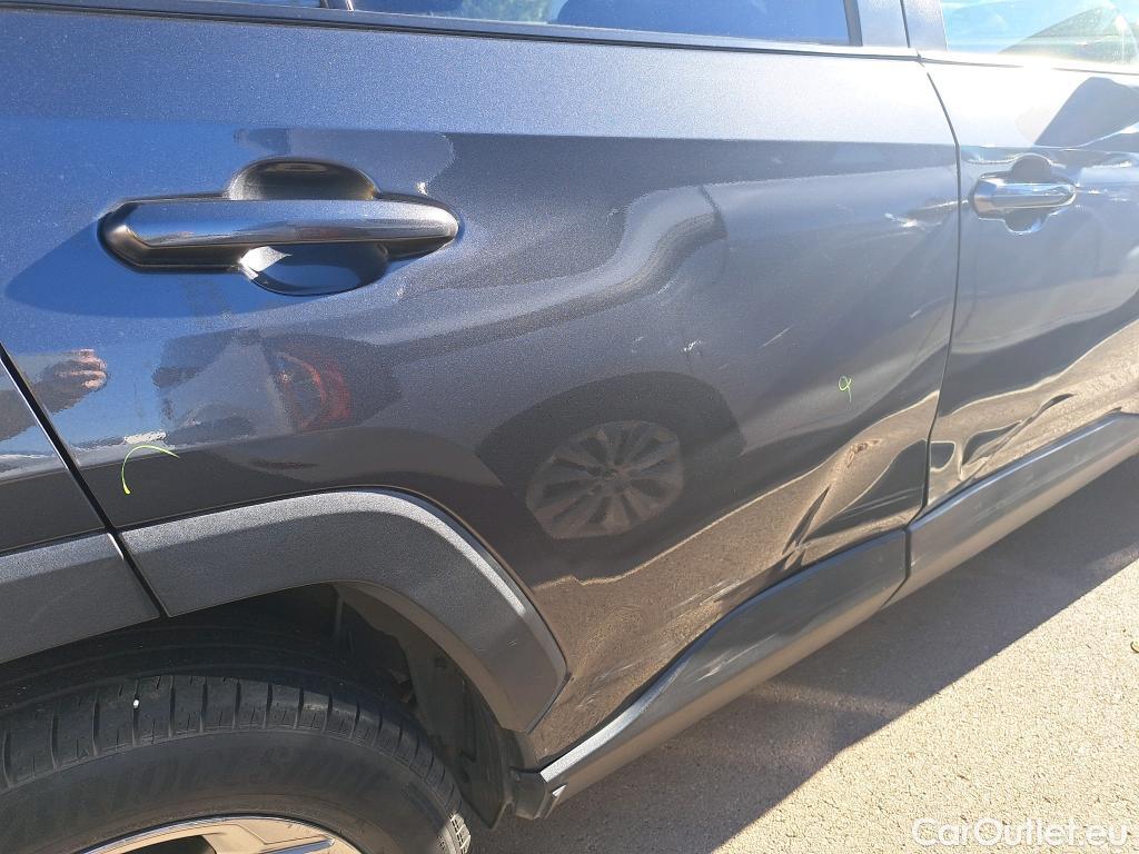  Toyota  RAV4 TOYOTA  / 2018 / 5P / todoterreno 2.5l 220H Advance #5