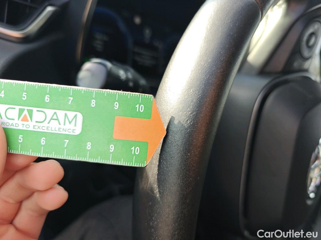  Toyota  Corolla TOYOTA  / 2019 / 5P / familiar 1.8 125H ACTIVE TECH E-CVT TOU SPORT #13