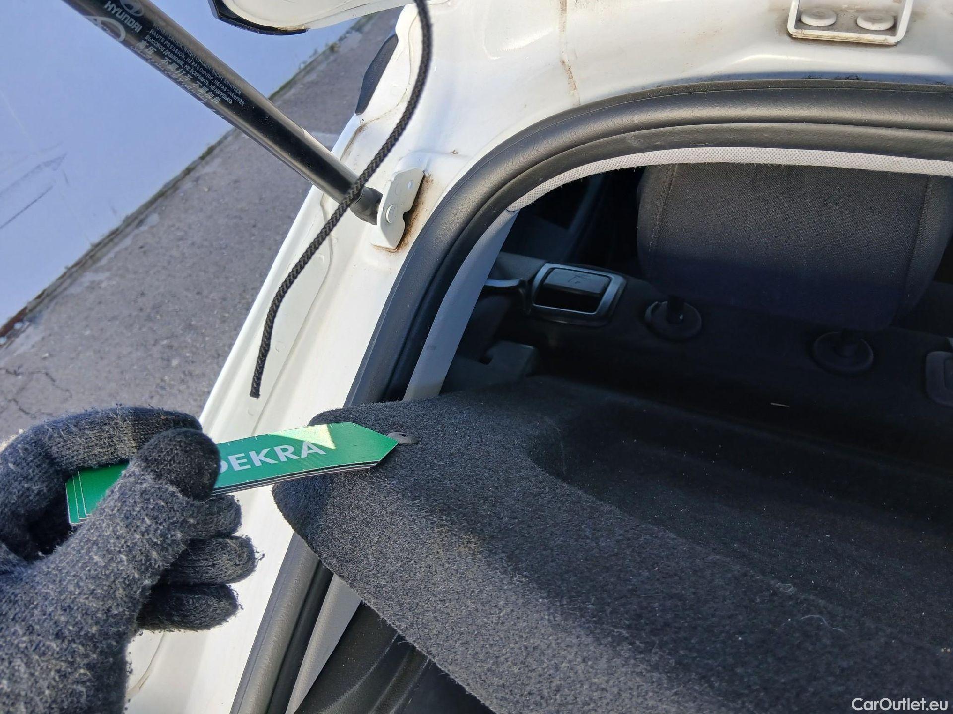  Hyundai  Konna HYUNDAI Kona / 2020 / 5P / todoterreno 100kW EV Maxx #48