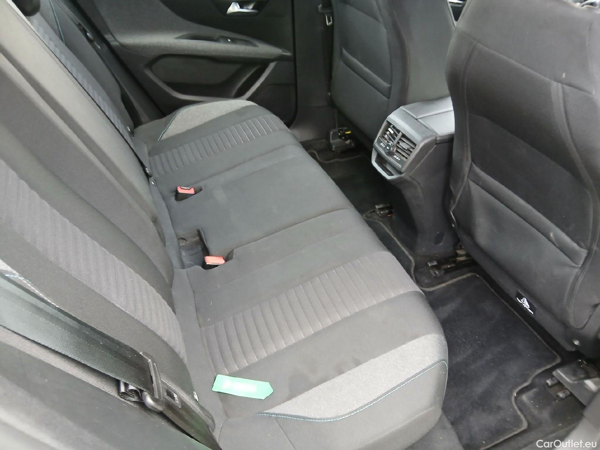  Peugeot  3008  Active Pack 1.2 PureTech 130CV MT6 E6d #29