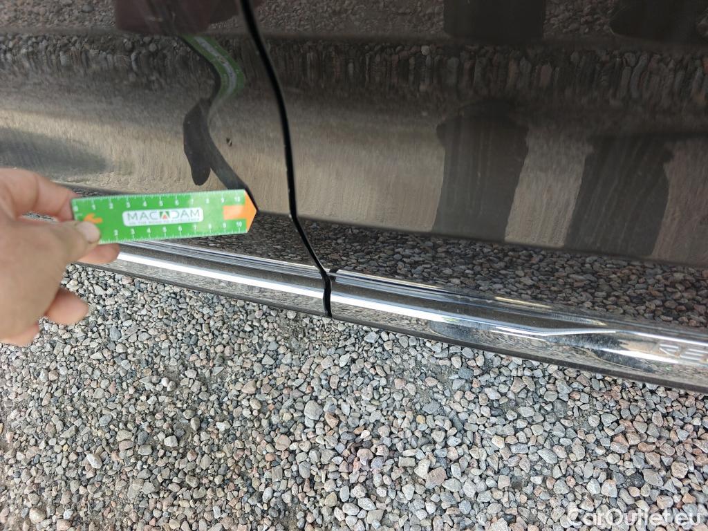  Volvo  XC60 VOLVO  / 2017 / 5P / todoterreno 2.0 T6 AWD Recharge Ultimate Bright Auto #12