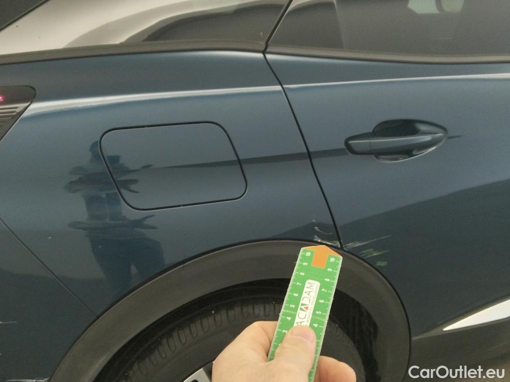  Peugeot  3008  Allure Pack 1.5 HDi 130CV AT8 E6d #10