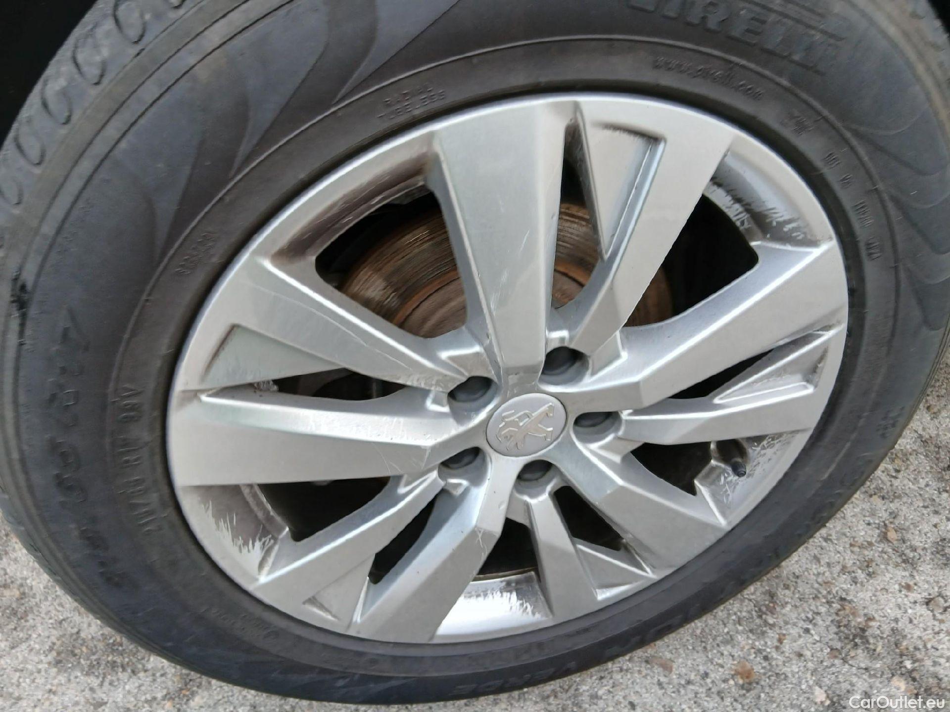  Peugeot  3008  Active Pack 1.2 PureTech 130CV MT6 E6d #27