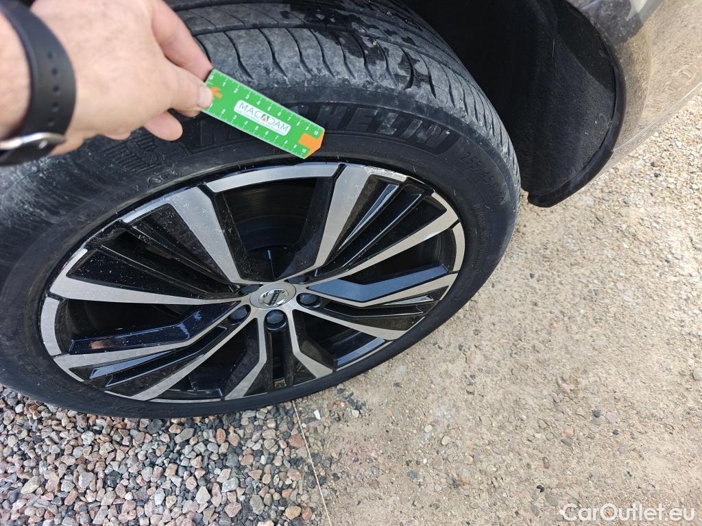  Volvo  XC60 VOLVO  / 2017 / 5P / todoterreno 2.0 T6 AWD Recharge Ultimate Bright Auto #6