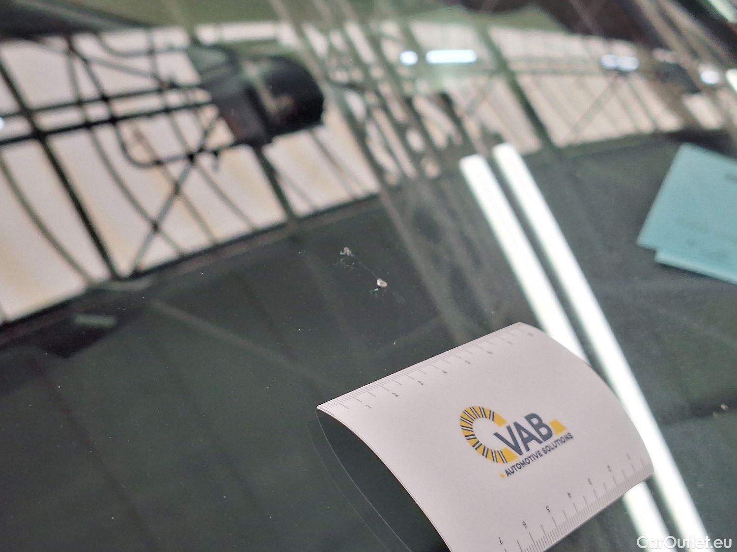  Ford  Kuga Ford,  '19 PHEV, Ford  2.5i PHEV Aut. 165kW ST-Line 5d #39