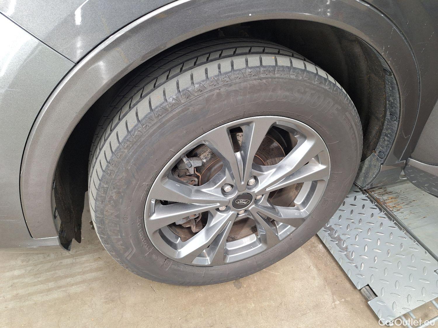  Ford  Kuga Ford,  '19 PHEV, Ford  2.5i PHEV Aut. 165kW ST-Line 5d #46