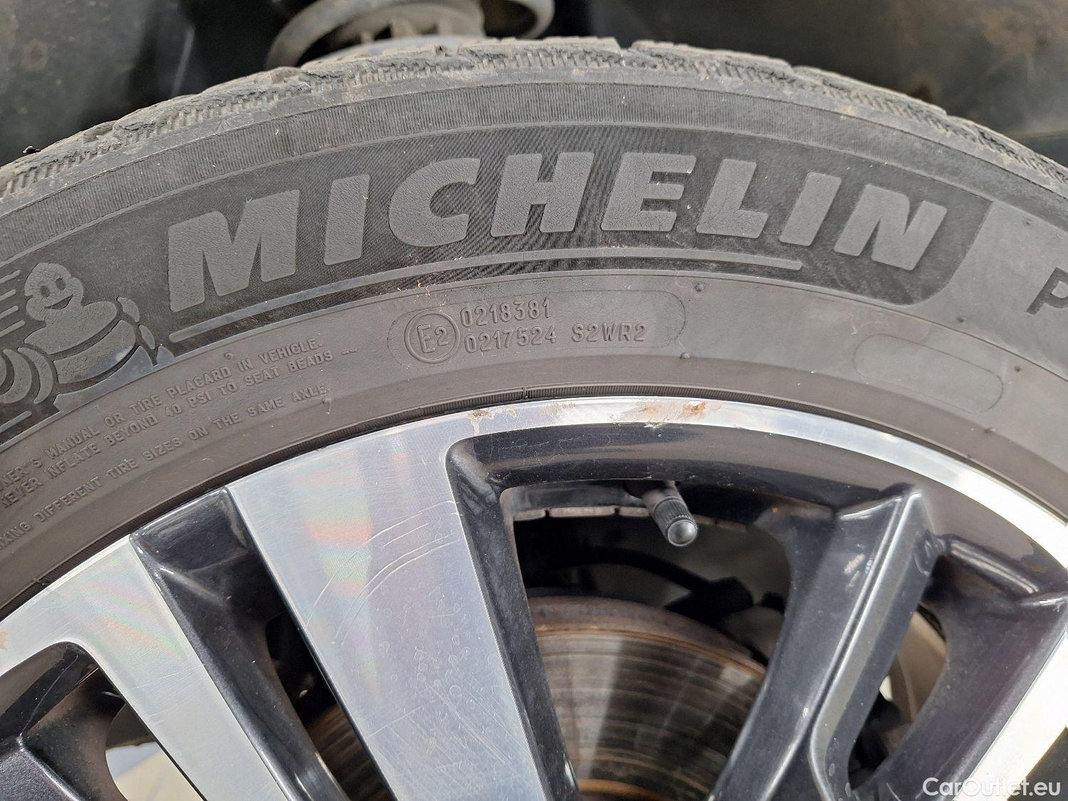  Peugeot  3008 Peugeot,  '16, Peugeot  1.5 BlueHDi 96kW S&S EAT8 Allure 5d #6