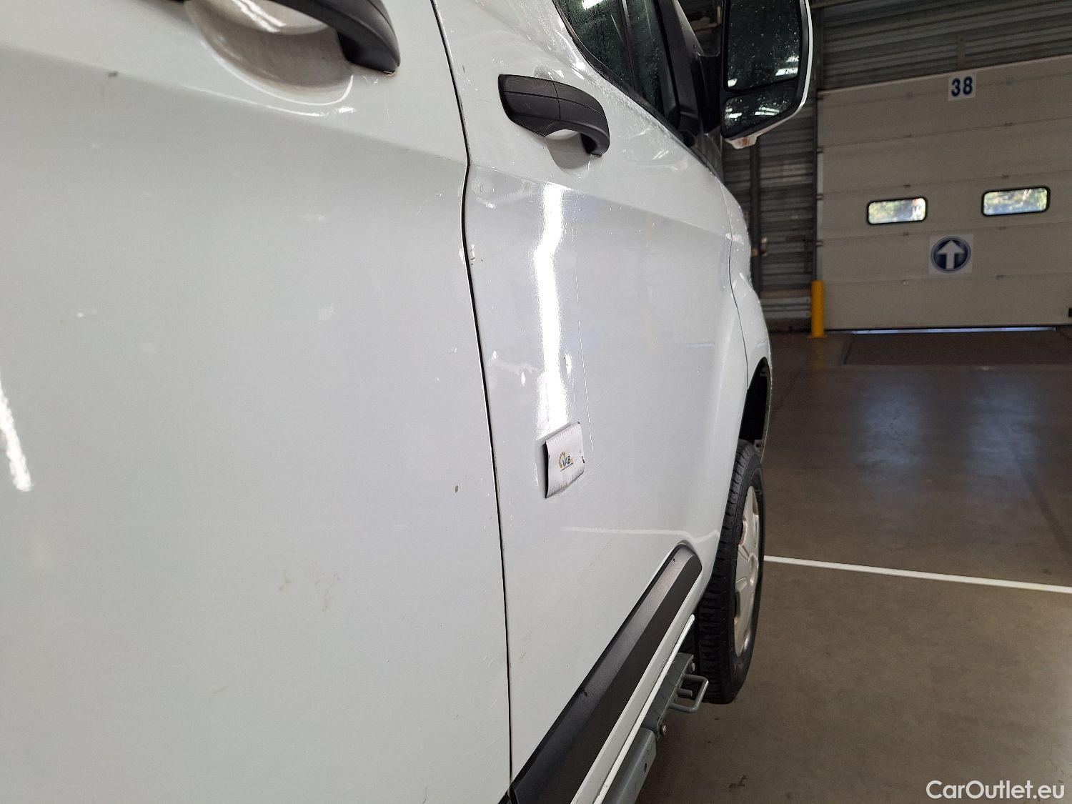  Ford  Transit Ford, _Trans.Custom FL'18, Ford  Custom 300L 2.0TD130Pk/96Kw M6 FWD Tr #24