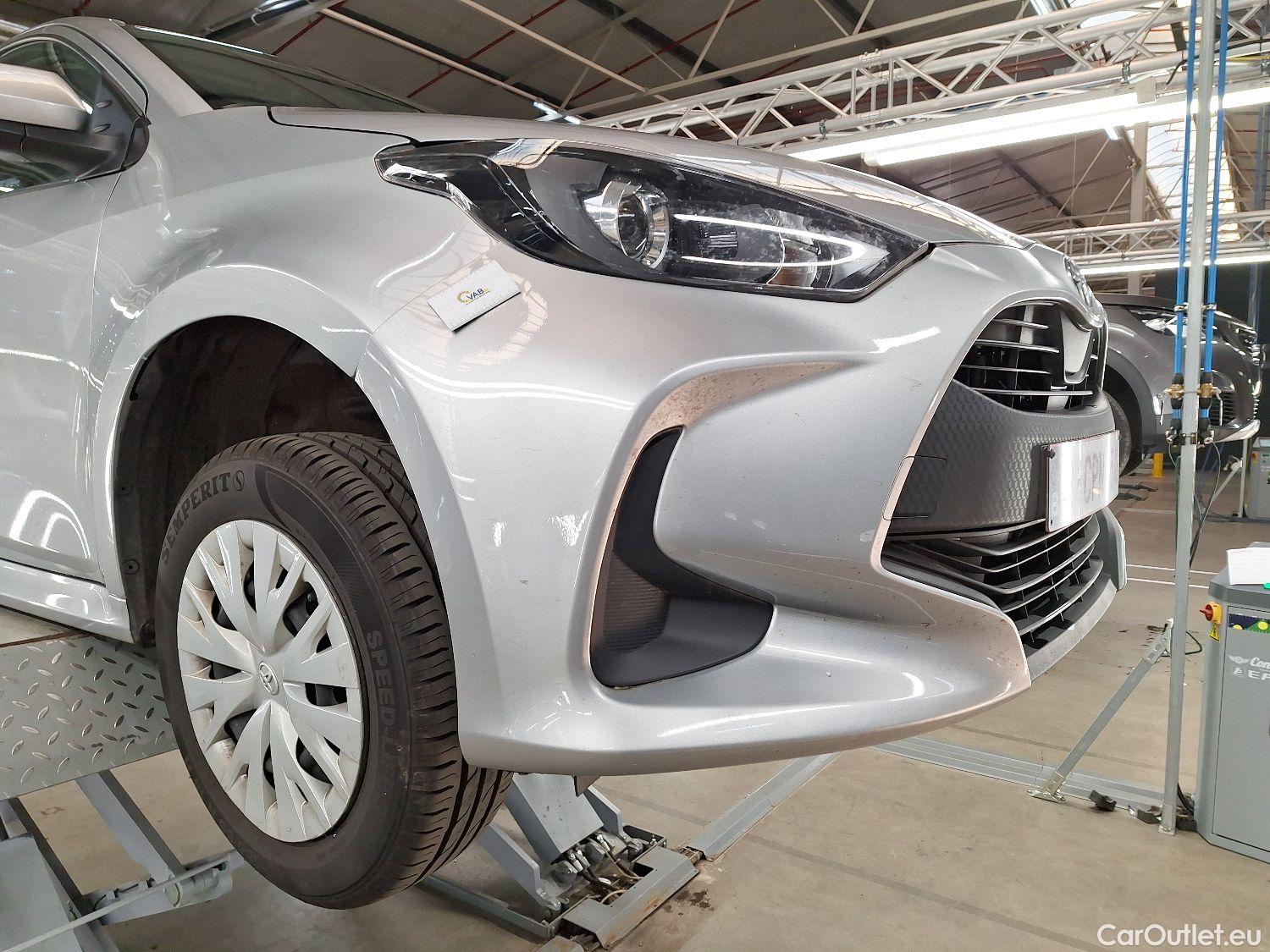  Toyota  Yaris Toyota,  '20, Toyota  1.5 VVT-i Hybrid Dynamic e-CVT 5d #3