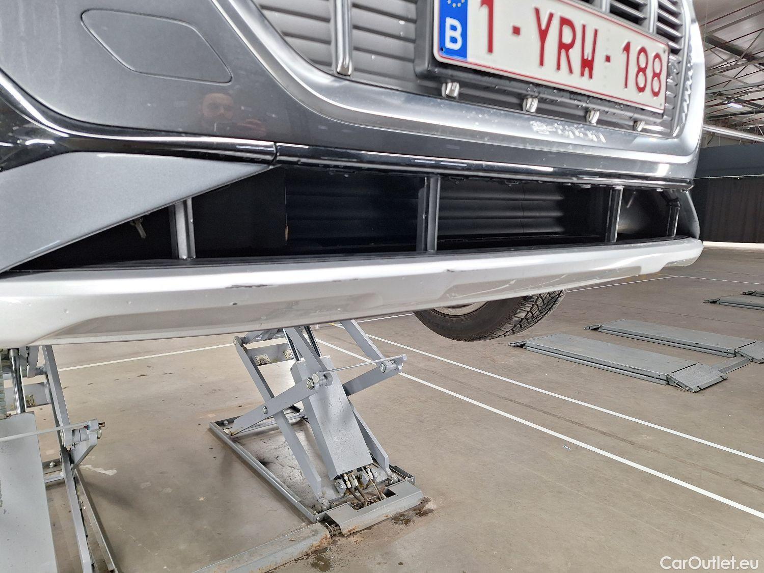  Audi  E-TRON Audi,  SB '19 BEV, Audi  Sportback 50 Quattro S-Line 5d #13