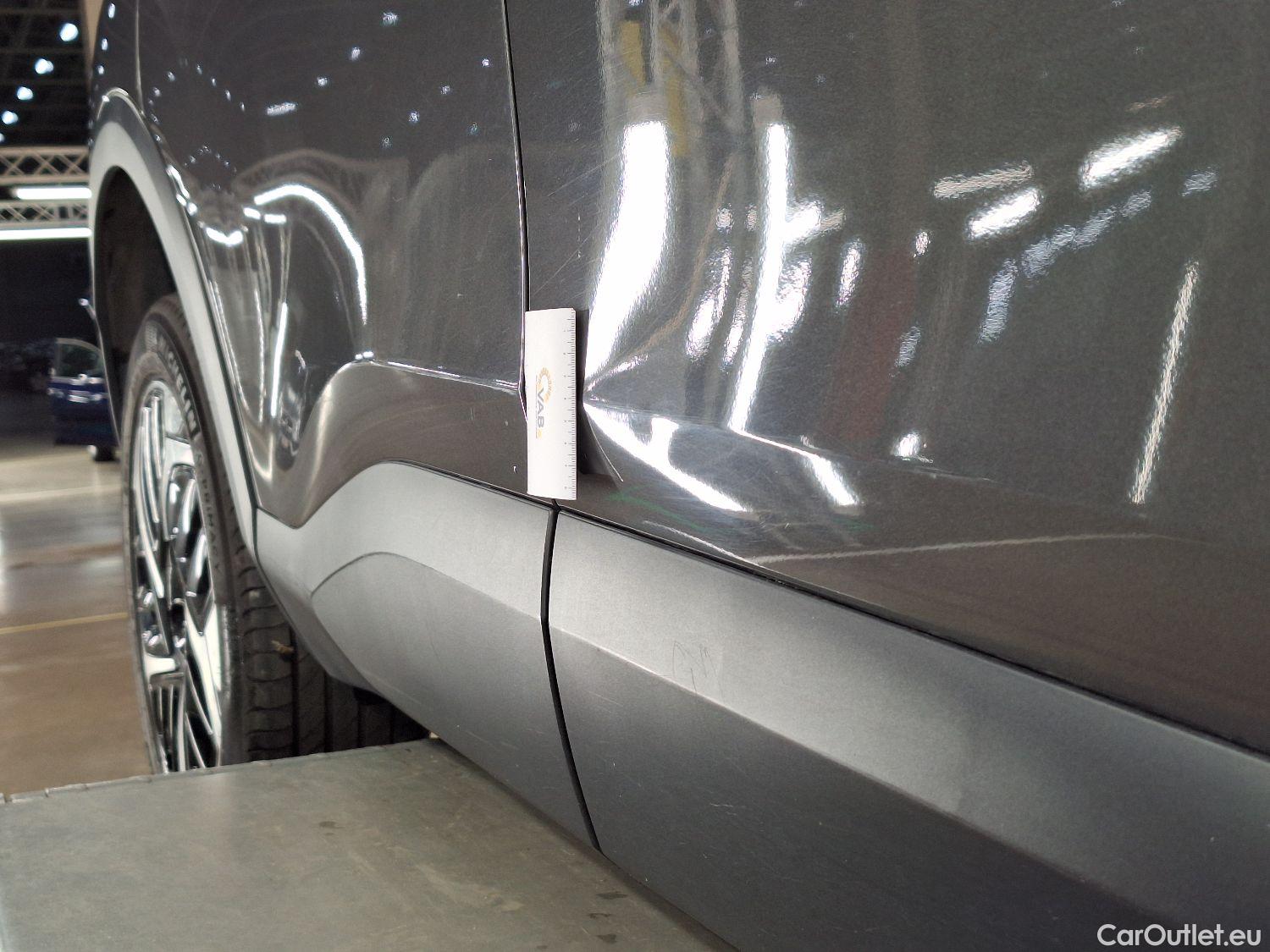  Citroen  C4 Citroën,  '20, Citroën  1.5 BlueHDi 110 S&S MAN6 Business Loung #24