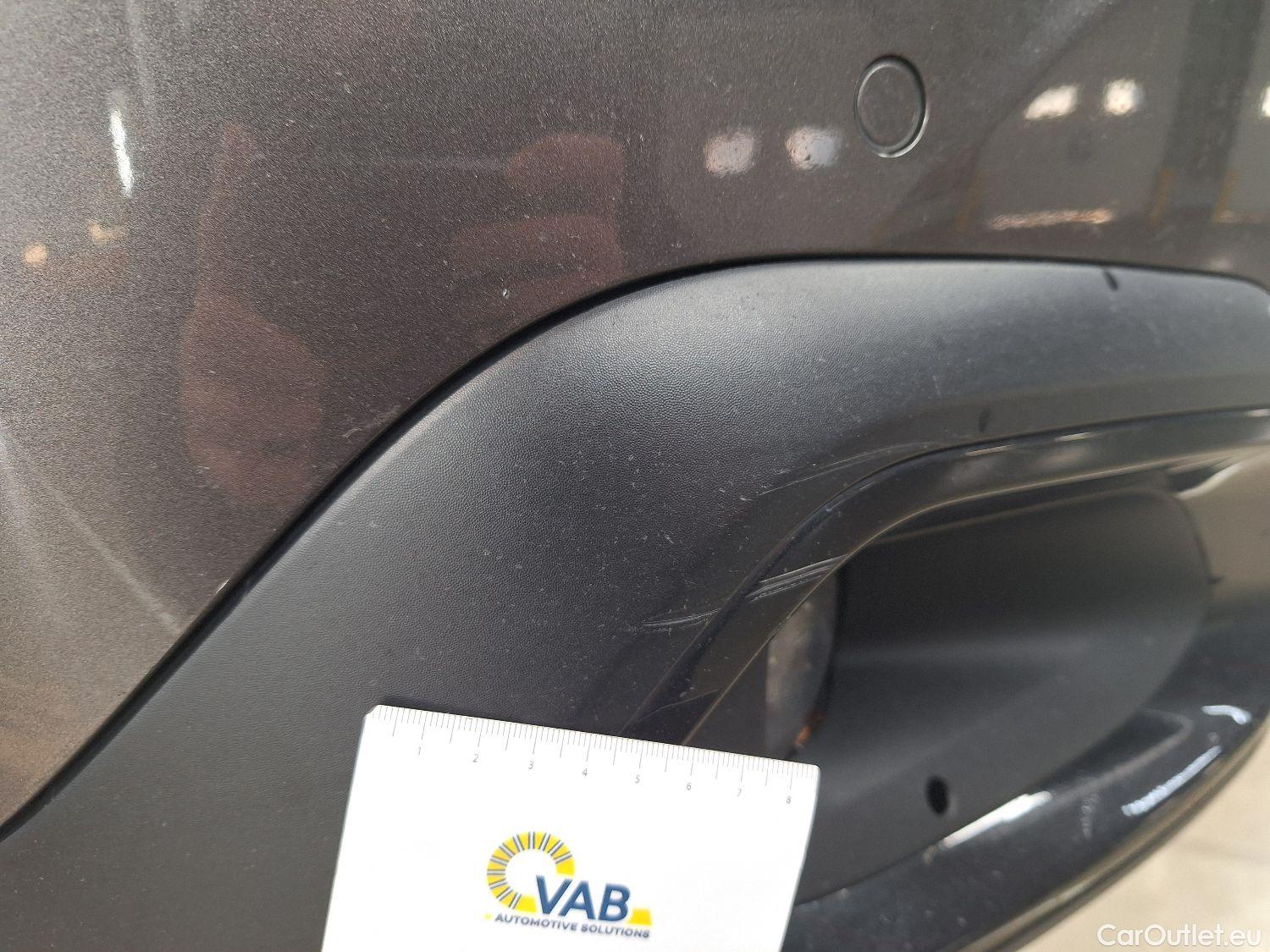  Citroen  C4 Citroën,  '20, Citroën  1.5 BlueHDi 110 S&S MAN6 Business Loung #4