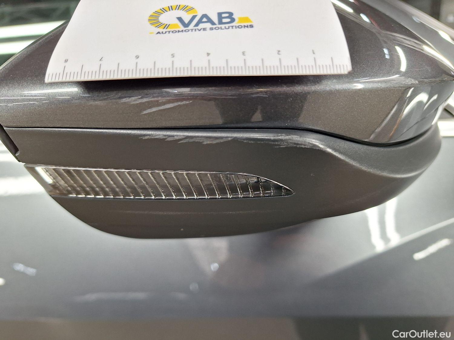  Audi  E-TRON Audi,  SB '19 BEV, Audi  Sportback 50 Quattro S-Line 5d #26