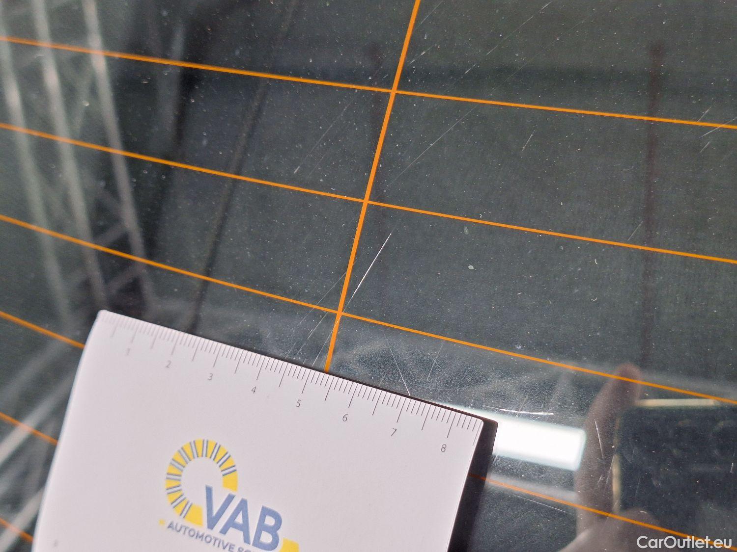  Bmw  Serie 1 BMW, 1-serie '19, BMW 1 Reeks Hatch 116d (85 kW) 5d #27