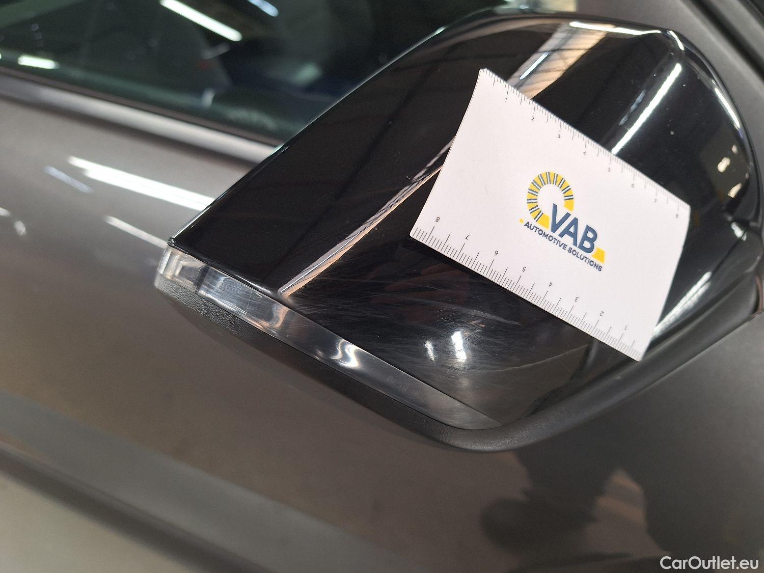  Citroen  C4 Citroën,  '20, Citroën  1.5 BlueHDi 110 S&S MAN6 Business Loung #2