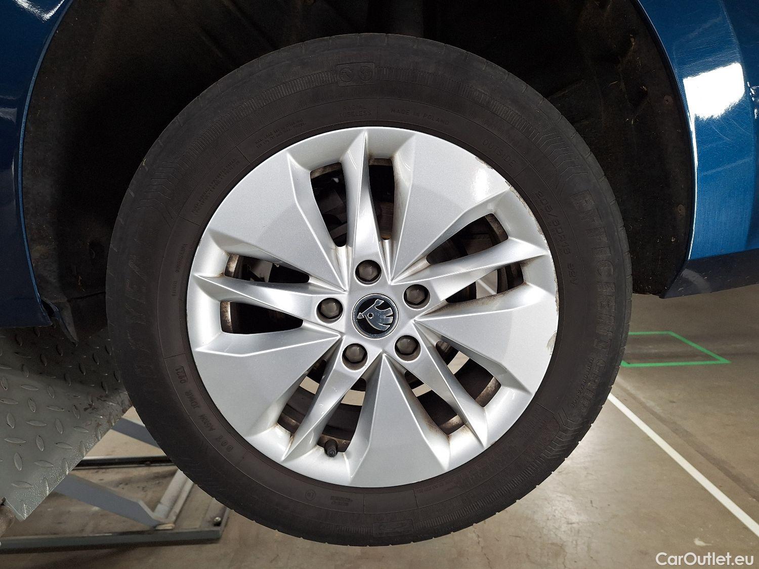  Skoda  Octavia Skoda,  Combi '20, Skoda  Combi 2.0 CRTDI 110kW DSG7 Ambition  #5