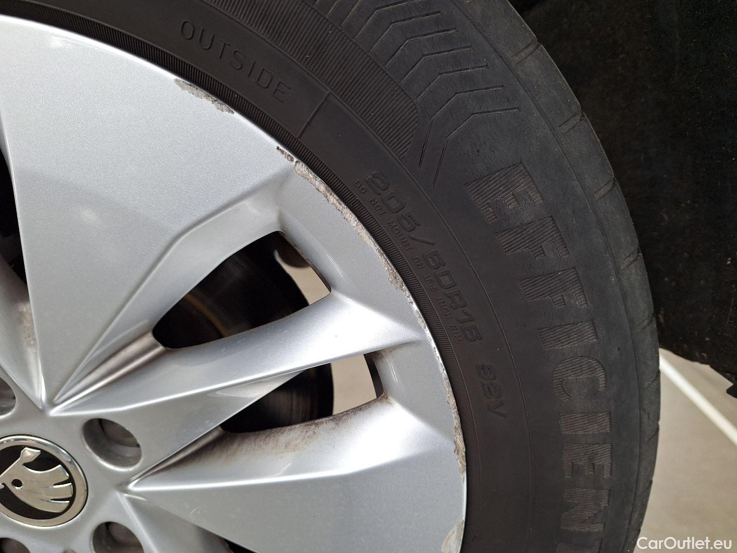  Skoda  Octavia Skoda,  Combi '20, Skoda  Combi 2.0 CRTDI 110kW DSG7 Ambition  #6