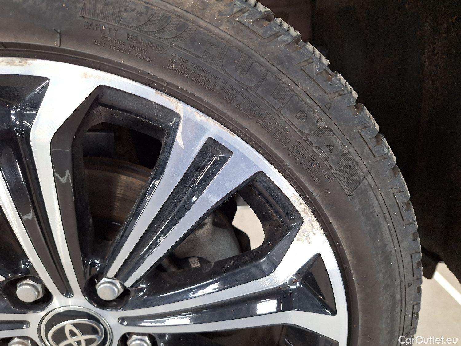  Toyota  Corolla Toyota,  TS '19, Toyota  Touring Sports 1.8 Hybrid Premium e #8