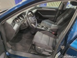  Volkswagen  Passat VARIANT 2.0 TDI SCR DSG  26 #9