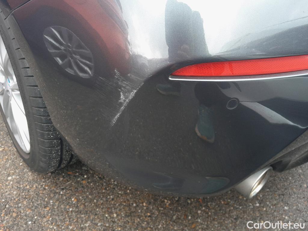  Bmw  Serie 1 BMW  / 2019 / 5P / berlina con portón 118i #17