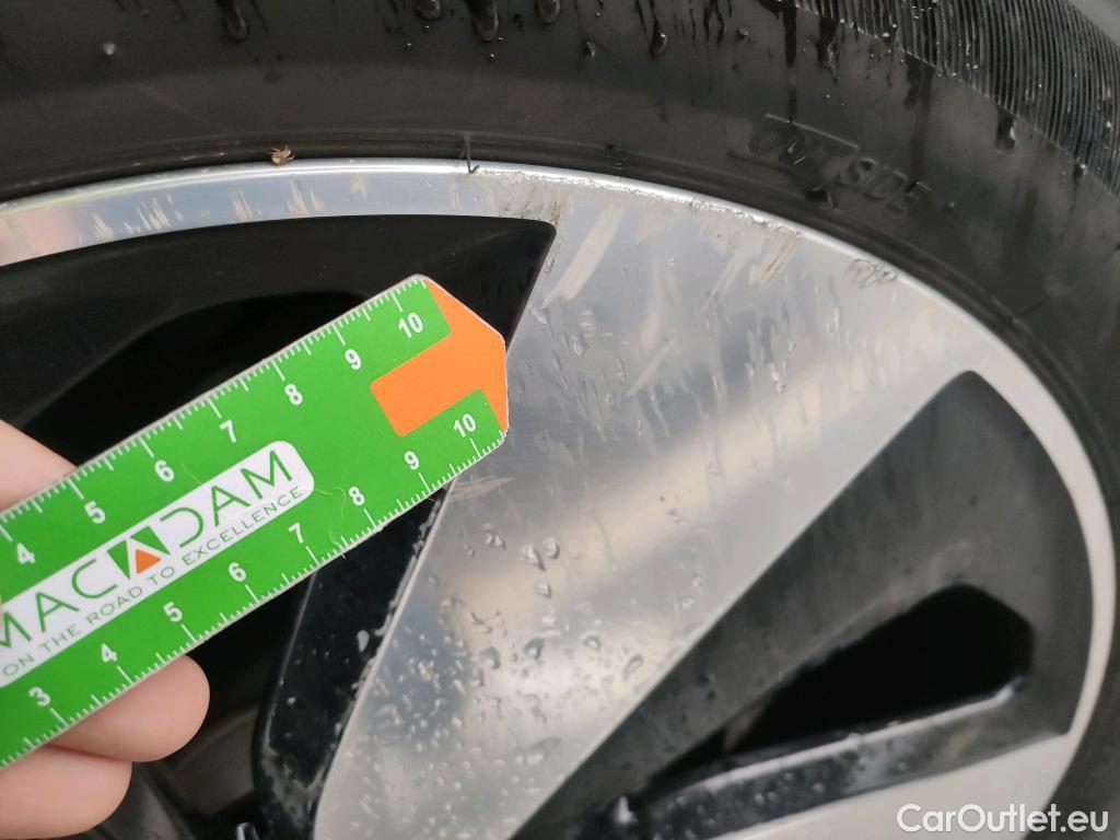  Bmw  I3  BMW / 2017 / 5P / berlina con portón 94ah #6