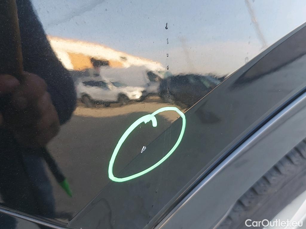  Audi  Q2 AUDI  / 2016 / 5P / todoterreno Design 30 TDI 85kW (116CV) #11